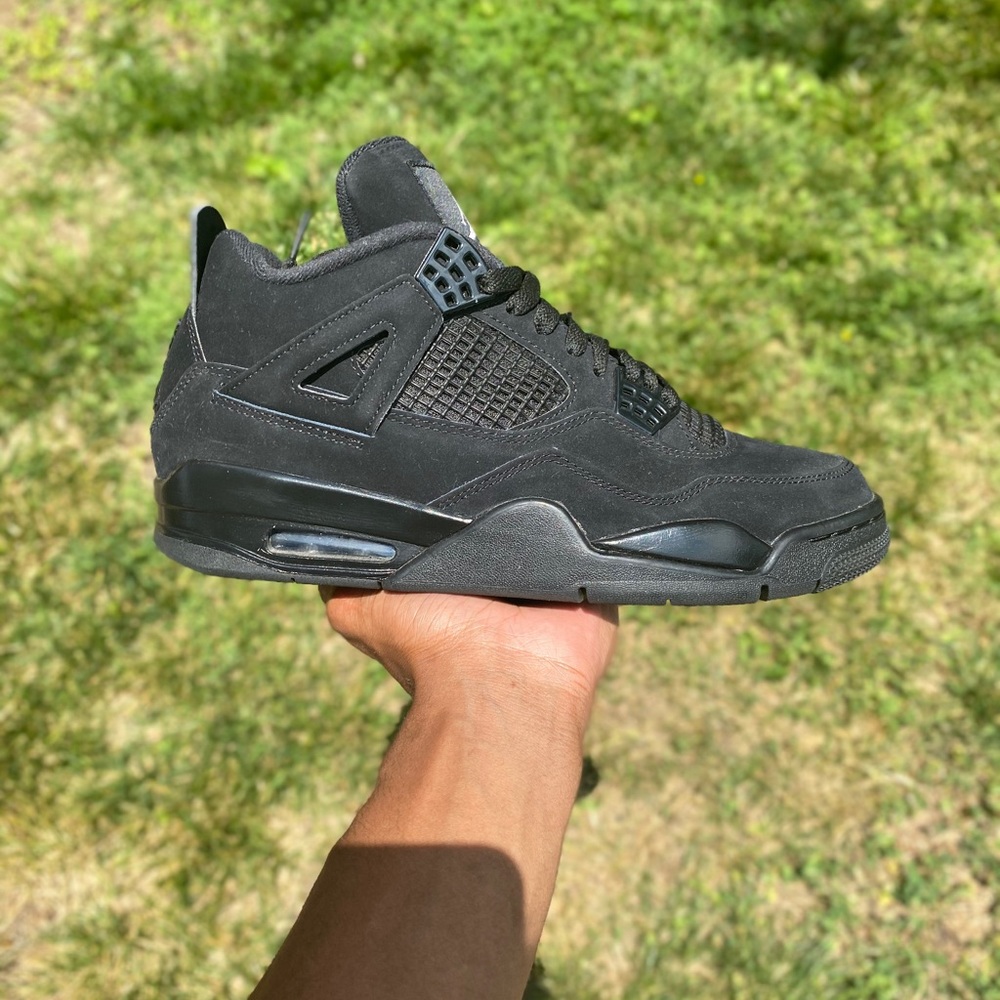 Air Jordan 4 Black Cat